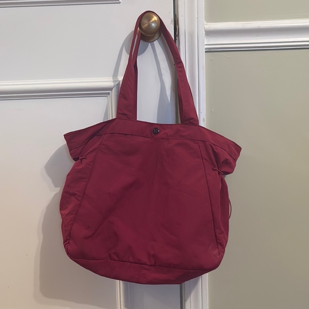 Lululemon Athletica Pink Tote Bag for Everyday Use